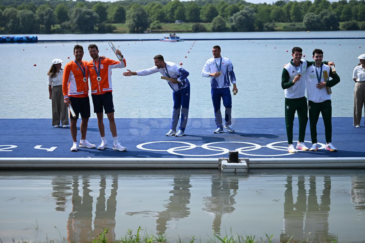 Andrei Cornea și Marian Enache, campionii de la dublu vâsle: „Nu am cuvinte pentru sentimentul de a fi pe podiumul olimpic” + „Totul a dispărut, a zburat, am devenit mai ușor”