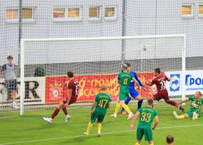 Neman Grodno - CFR Cluj » S-a marcat de două ori în prima repriză