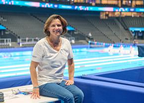 Interviu cu Roxana Mărăcineanu, fost ministru al sporturilor în Franța, care a „zguduit” sistemul la înot prin măsuri majore: „Au început să scadă cazurile de înec”