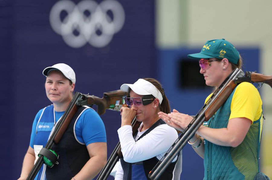 A adus prima medalie de aur țării cu populație asemănătoare cu a României, cu nou record olimpic! » Fosta gimnastă, care și-a rupt coloana înaintea JO de la Londra, se angajase voluntar în 2016 » Și acolo s-a îndrăgostit de sportul în care excelează acum!