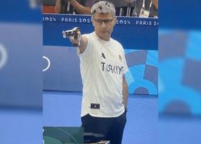 Turcul devenit viral la Jocurile Olimpice a cucerit, un an mai târziu, o medalie de aur în Champions League: „Sunt foarte fericit”