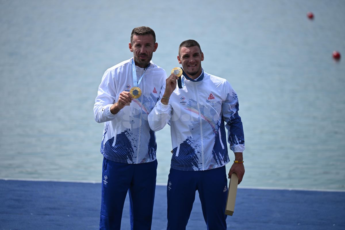 Andrei Cornea și Marian Enache, campionii de la dublu vâsle: „Nu am cuvinte pentru sentimentul de a fi pe podiumul olimpic” + „Totul a dispărut, a zburat, am devenit mai ușor”