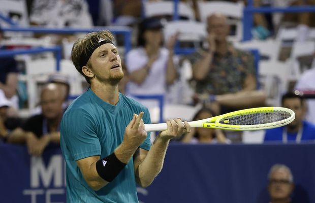 Un tenismen din Top 20 critică ATP pentru programarea unui meci: „Trebuie să ne trezim extrem de devreme”