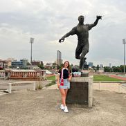 Mădălina Dumitru, prima femeie suporter care a scris o carte dedicată clubului preferat