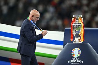 Cine putea ajunge selecționerul României: „Vă dezvălui acum discuția cu Burleanu”