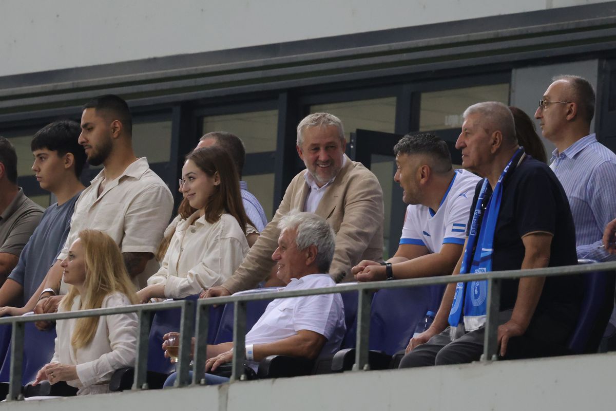 Mihai Rotaru, la finalul meciului Craiova - FK Sarajevo 4-0