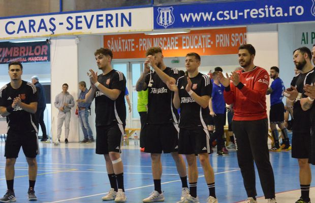 Încă o echipă dispare din handbalul românesc: „Nu plătesc nici bilet, dar se declară fani. Rămânem cu juniorii!”