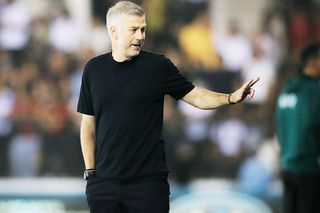 Arbitru din România la meciul european al lui Edi Iordănescu + Pe cine a delegat UEFA echipelor românești