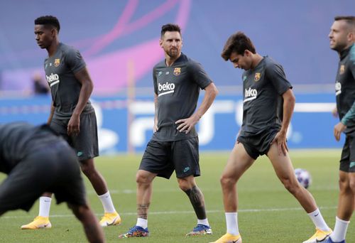 Leo Messi (33 de ani) nu s-a prezentat la primul antrenament al lui Koeman la Barcelona. Starul argentinian poate avea probleme serioase.