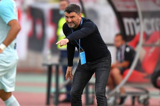 Chindia Târgoviște a învins-o pe Dinamo, scor 1-0. Adrian Mihalcea, fostul antrenor al „câinilor”, a fost impresionat de evoluția polonezului Janusz Gol (34 de ani).