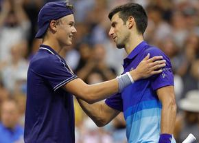 Turbulențe pentru Novak Djokovic în primul tur de la US Open + victorii pentru Emma Răducanu și Bianca Andreescu