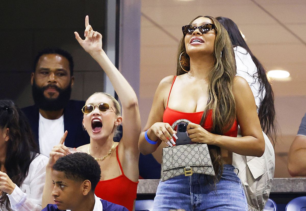 Celebritățile s-au îmbulzit ca s-o vadă pe Serena Williams la US Open » Cine a răpit toate privirile