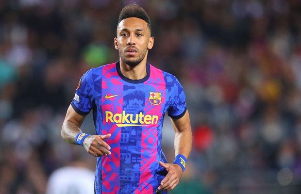 Barcelona a cedat 3 fotbaliști importanți în ultima zi de mercato! Cu cine a bătut palma Aubameyang