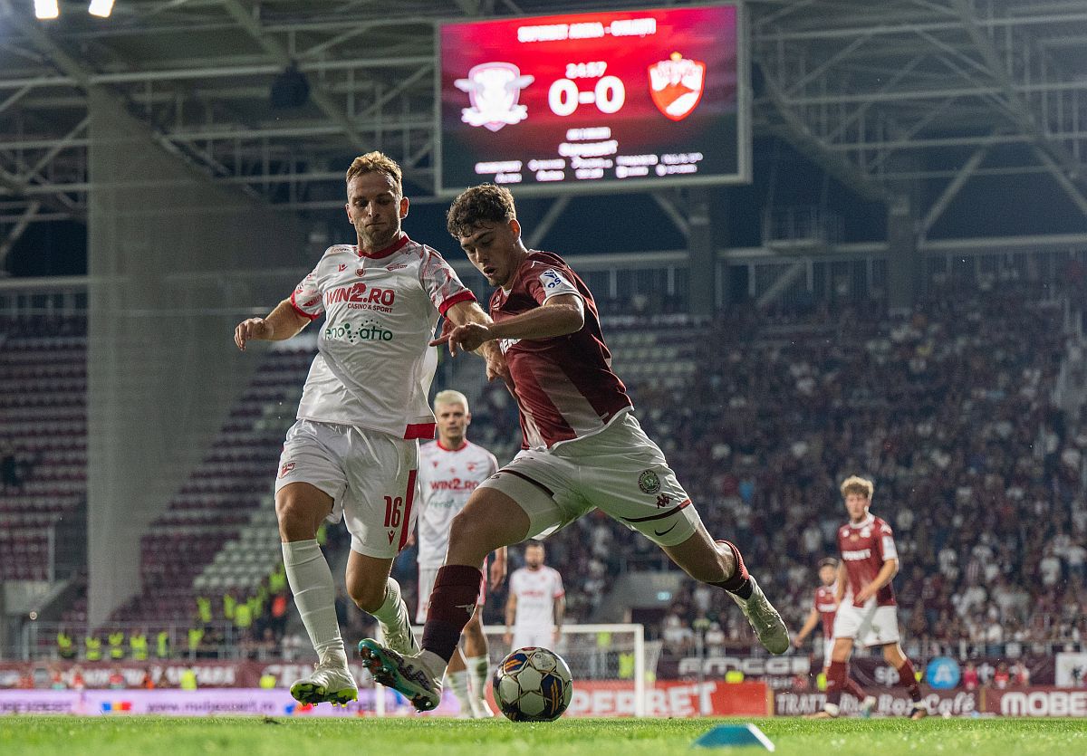 Cristiano Bergodi, mulțumit după victoria din derby: „Mi-a plăcut echipa prin agresivitatea pe care am avut-o în prima repriză” + Ce zice de Cătălin Cîrjan, Junior Morais și Dragoș Grigore
