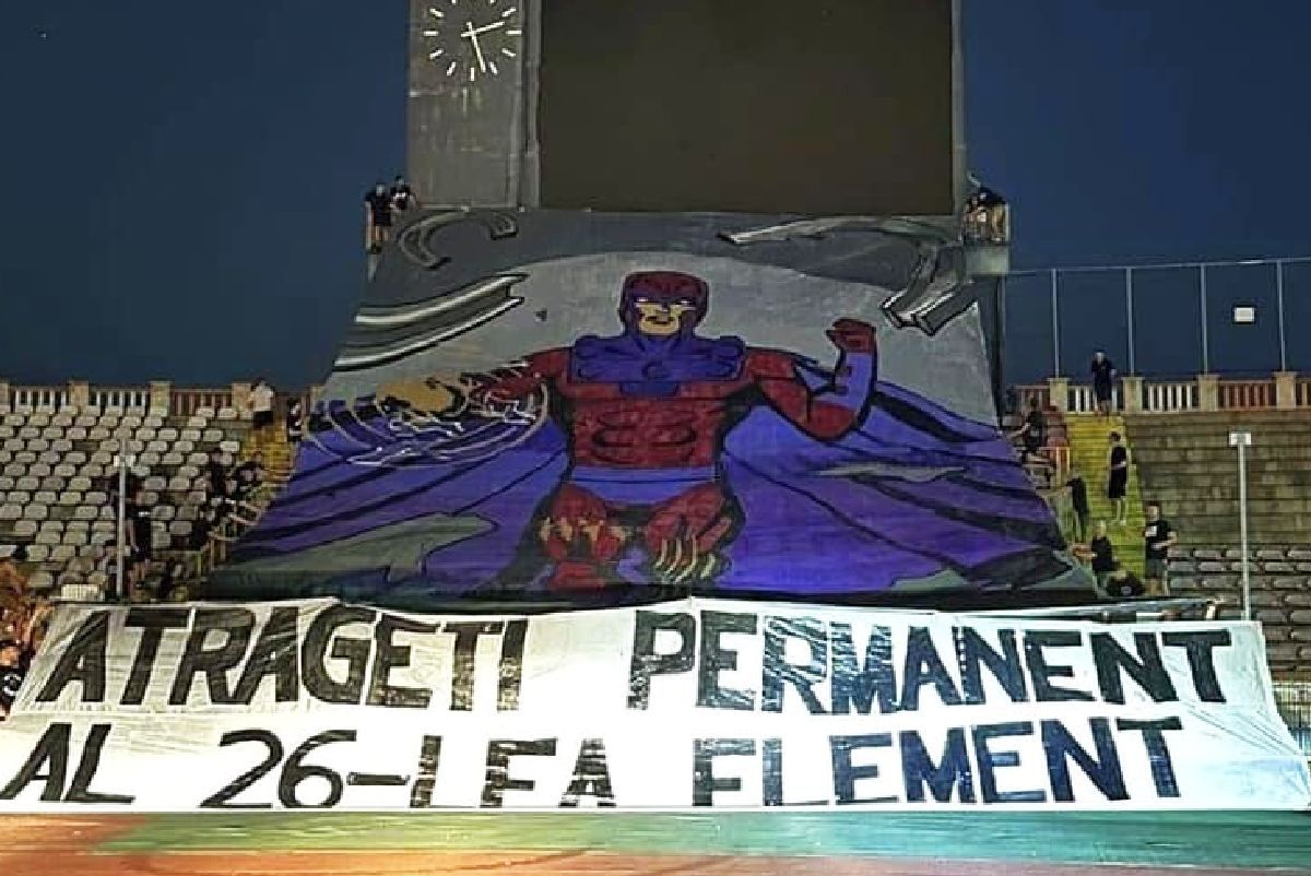 Scenografia interzisă dinamoviștilor reprezenta un mesaj cu conotații rasiste la adresa rapidiștilor