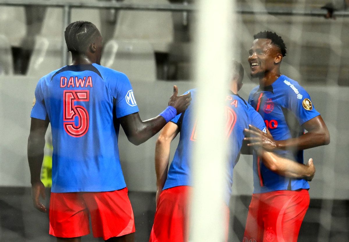 FCSB - UTA, imagini surprinse în timpul meciului de Raed Krishan / GSP