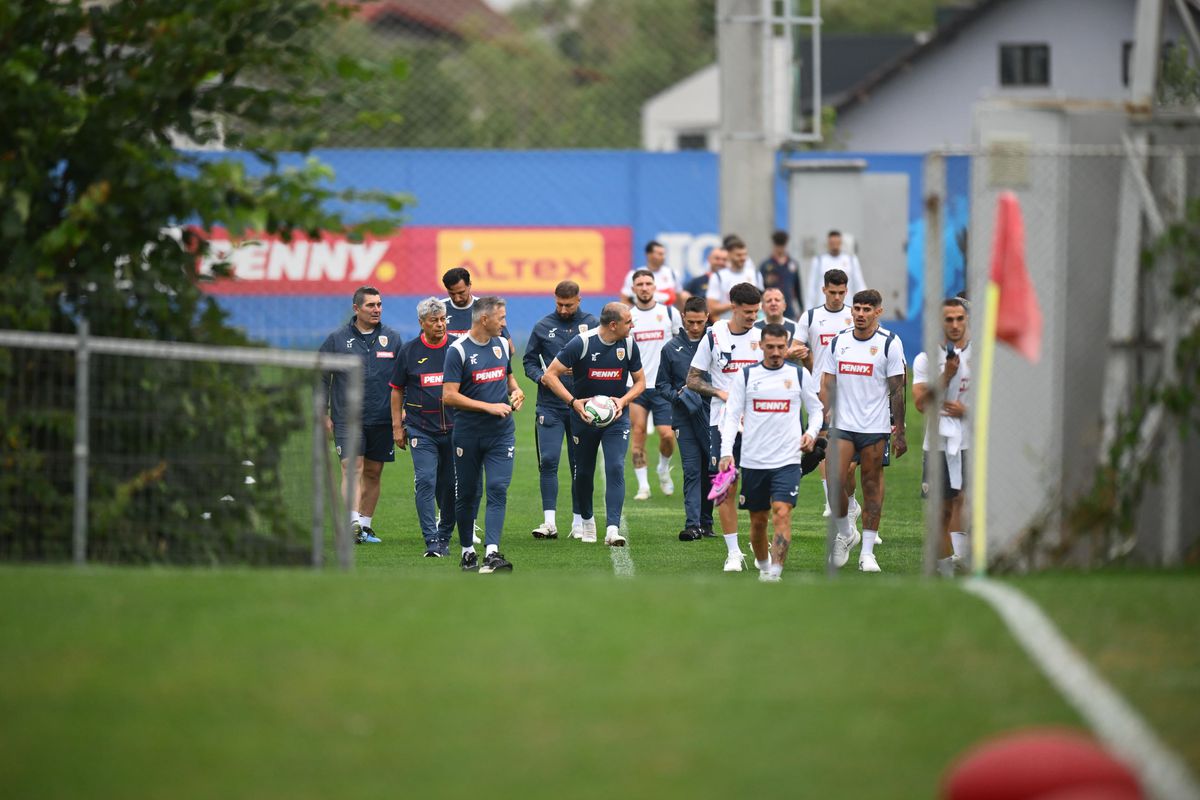 Mircea Lucescu, primul antrenament la naționala României/ foto: Raed Krishan (GSP)