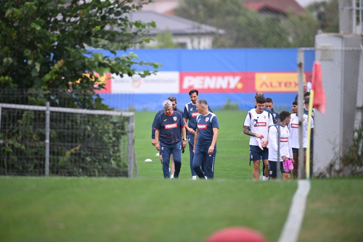 Mircea Lucescu, primul antrenament la naționala României/ foto: Raed Krishan (GSP)