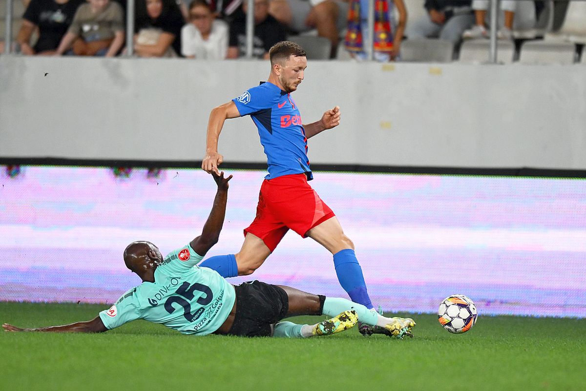 Un jucător de la UTA și-a distrus colegii: „O echipă care se respectă nu trebuia să rateze ocaziile acelea”