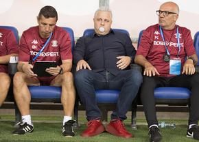 Șumudică a făcut show în Bănie, Săpunaru a fost atracția serii: „Te-aș lua acasă dacă vrei” » 13 detalii remarcate de GSP la Universitatea Craiova - Rapid: top momente pe „Oblemenco”
