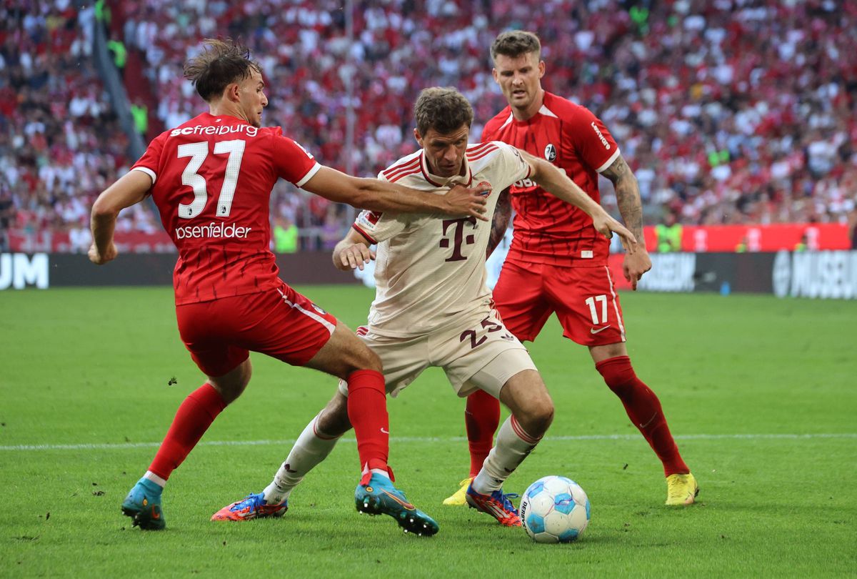 Bayern - Freiburg 2-0 » Debut cu dreptul pentru Kompany pe Allianz Arena și bornă istorică atinsă de Muller