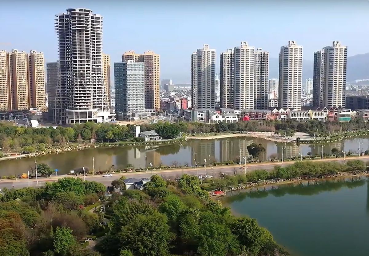 Andrei Burcă a numit dezavantajul vieții în China: „Încerc, dar e mai greu” » Cum arată orașul unde evoluează: e aproape cât Bucureștiul