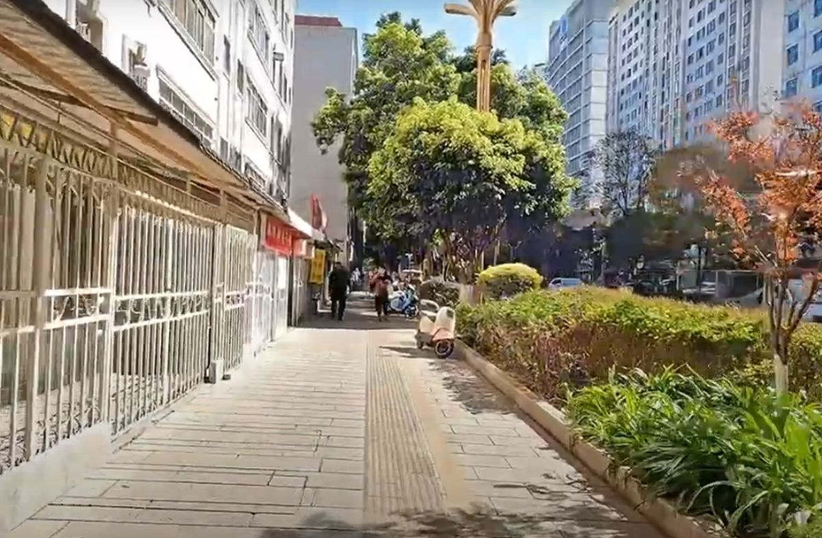 Andrei Burcă a numit dezavantajul vieții în China: „Încerc, dar e mai greu” » Cum arată orașul unde evoluează: e aproape cât Bucureștiul