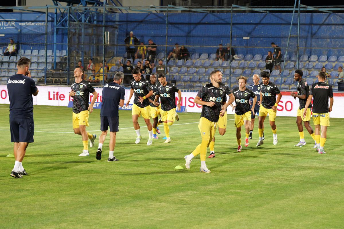 Farul câștigă din nou în Superligă, Petrolul este pe marginea prăpastiei » Cum arată clasamentul acum