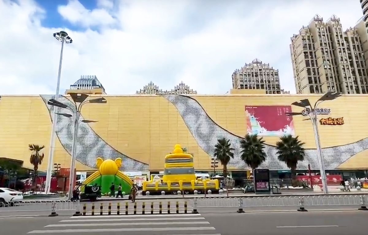 Andrei Burcă a numit dezavantajul vieții în China: „Încerc, dar e mai greu” » Cum arată orașul unde evoluează: e aproape cât Bucureștiul