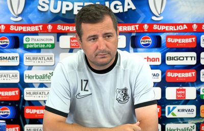 Ianis Zicu, sfat pentru Markovic: „Să pună mâna și să se antreneze!”