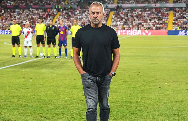 După un meci plin de haos și greșeli, antrenorul de la Barcelona a menționat numele unui singur jucător