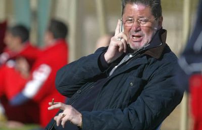 VIDEO EXCLUSIV Două povești geniale din cantonamentul lui Dinamo: „Cornel Dinu se uita și nu pricepea: «Bă, ce faceți voi aici? Sunteți nebuni!»”