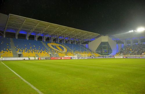 Partida dintre Petrolul și CSM Slatina, din etapa cu numărul 7 a ligii secunde,  a fost amânată din cauza duelului România - Austria, din Liga Națiunilor. FRF vrea să protejeze gazonul de pe arena „Ilie Oană”.