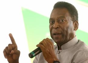 Pelé va fi nevoit să facă chimioterapie, după ce a fost externat