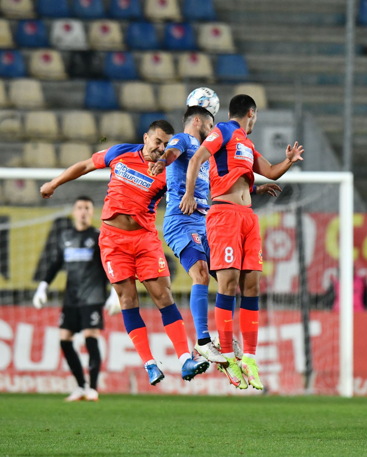 Chindia Târgoviște - FCSB 0-1. Neinspirați, dar norocoși » Budescu aduce victoria din penalty, la ultima acțiune a meciului! Clasamentul ACUM