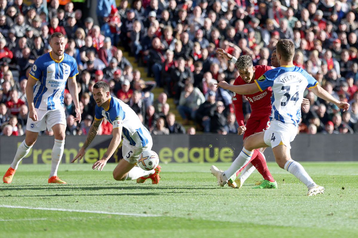 Liverpool a revenit de la 0-2 cu Brighton, dar n-a câștigat