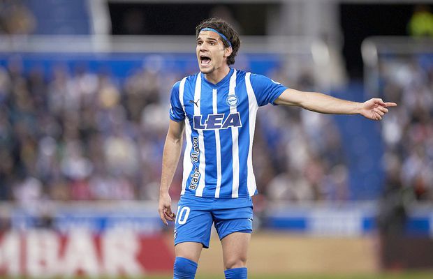 La un pas de „remarcabil” » Spaniolii l-au analizat pe Ianis Hagi în Alaves - Osasuna și au concluzionat: „Asta îl costă scump”