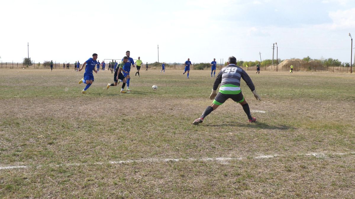 „Azi aveți leucoplast la gură! Sunt probleme? Dacă da, nu mă interesează!” » Derby comunal de Teleorman cu „Ambreiaj” și „Marmeladă”!