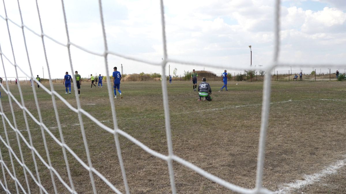 „Azi aveți leucoplast la gură! Sunt probleme? Dacă da, nu mă interesează!” » Derby comunal de Teleorman cu „Ambreiaj” și „Marmeladă”!