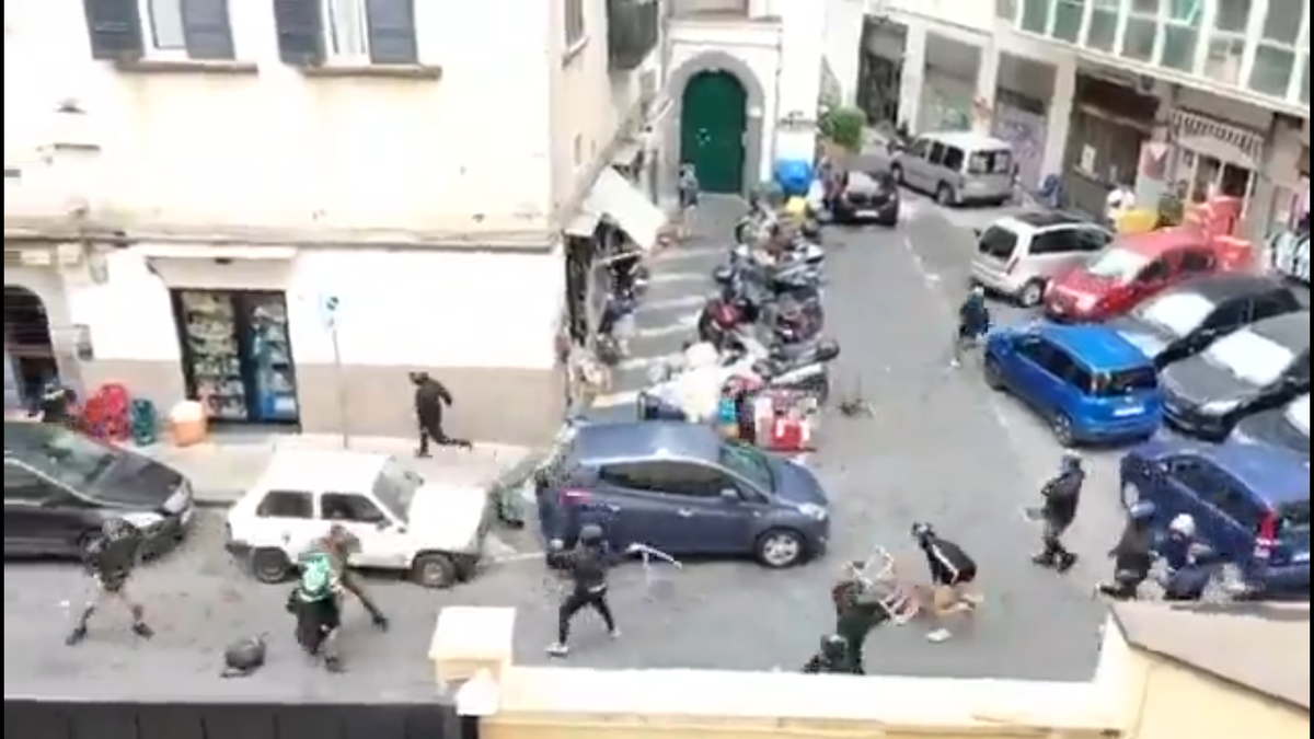 Șocant: suporter cu arma în mână lângă hotelul lui Sporting înainte de duelul din Liga Campionilor » Multiple conflicte pe străzi