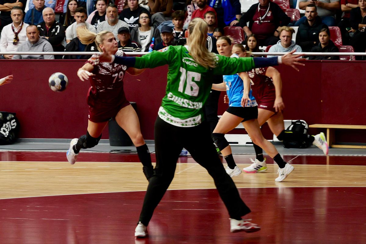 Rapid - CSM București, derby-ul etapei a 4-a din Liga Florilor