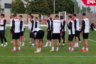 Titularul lui FCSB a ieșit din antrenament » Problemele lui medicale nu se mai termină