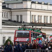 Voleibaliștii bulgari, primiți ca niște eroi după medalia de argint de la Campionatul Mondial/Foto: Facebook (bgvolleyball.com)
