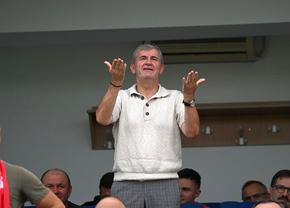Valeriu Iftime l-a jignit, după ce a primit interdicție la transferuri: „Dobitocul ăla n-a citit mailul”