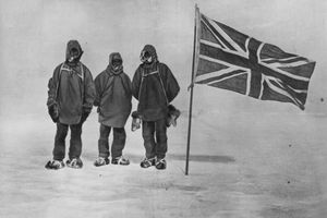 Sindromul celui de-al Treilea Om: când cei aflați în primejdie primesc un ajutor din partea unei forțe pe care nu o pot explica » Alpiniștii experimentează deseori această senzație, între înger salvator și mecanism psihologic antitraumă