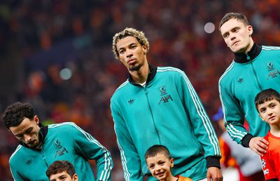 Recomandarea legendei lui Liverpool pentru Arne Slot: „Trebuie scos urgent din echipă! Provoacă haos total”