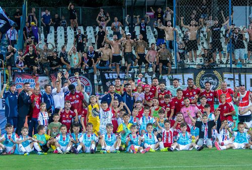 Galeria face pace cu clubul din Superliga