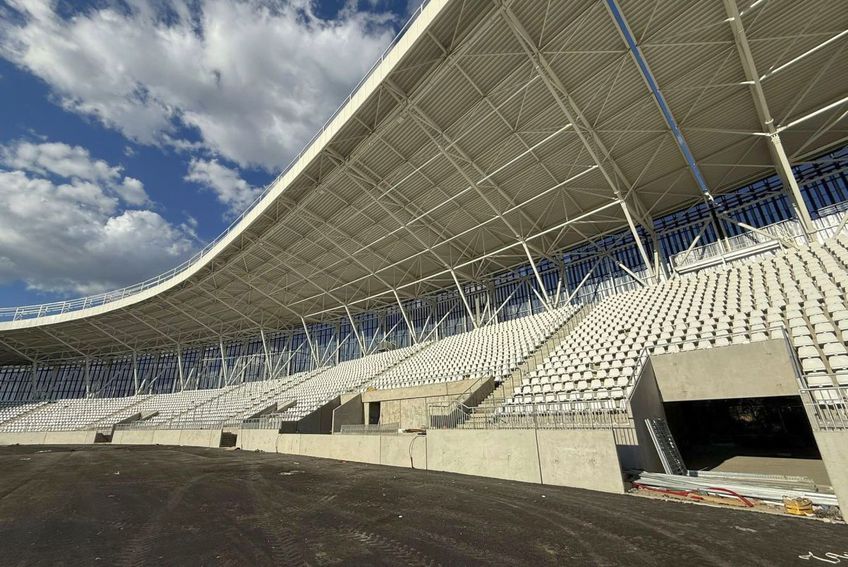 „Dâmbovița Arena” e tot mai aproape de inaugurare. FOTO: DB-sport.ro