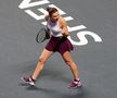 Simona Halep - Karolina Pliskova, WTA FINALS SHENZEN // VIDEO+FOTO Simona, ELIMINATĂ dramatic: a revenit de la 0-6 în primul set, după care s-a prăbușit în decisiv! A patra eliminare consecutivă în grupe