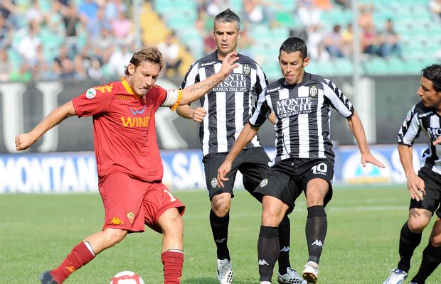 VIDEO EXCLUSIV Un fost internațional român, dezvăluiri despre meciurile trucate din Italia: „A dat unul gol din greșeală și la final ne-am bătut cu ăia la vestiare”